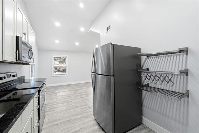 4154 Brenda Drive, Decatur, GA 30035