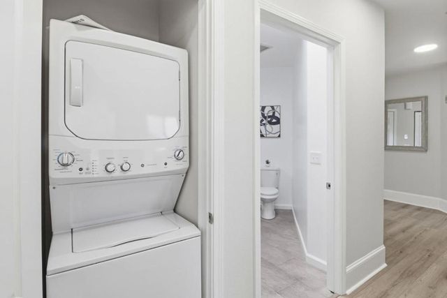 107 El Camino Real 302, Burlingame, CA 94010