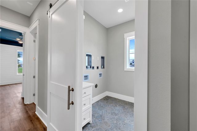 166 Triton Lane, Port Aransas, TX 78373