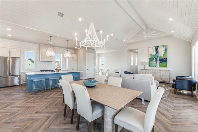 166 Triton Lane, Port Aransas, TX 78373