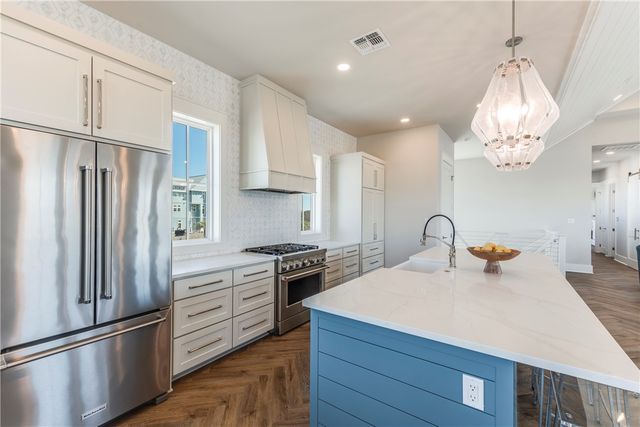 166 Triton Lane, Port Aransas, TX 78373