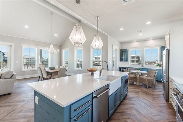 166 Triton Lane, Port Aransas, TX 78373