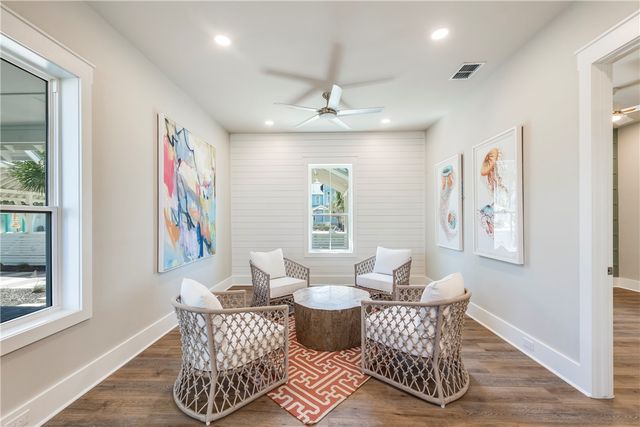 166 Triton Lane, Port Aransas, TX 78373