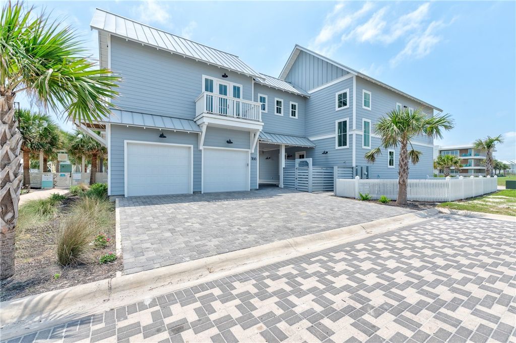 166 Triton Lane, Port Aransas, TX 78373