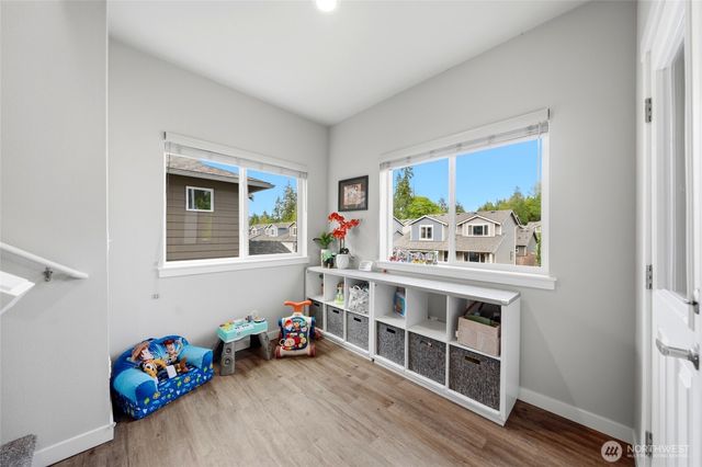 226 Raybird Avenue, Granite Falls, WA 98252