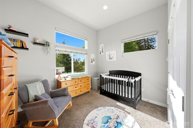 226 Raybird Avenue, Granite Falls, WA 98252