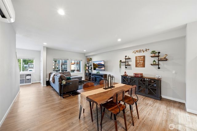 226 Raybird Avenue, Granite Falls, WA 98252
