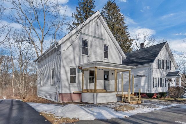 3 Riley Ct, North Attleboro, MA 02760