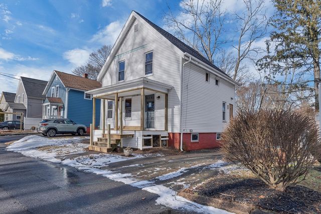 3 Riley Ct, North Attleboro, MA 02760