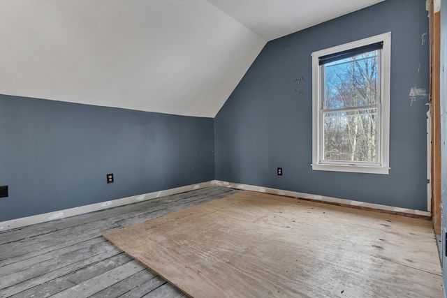 3 Riley Ct, North Attleboro, MA 02760