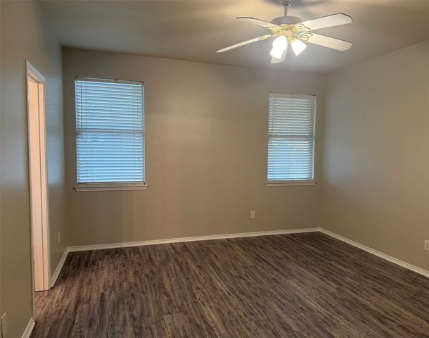7905 Seven Oaks Lane, Denton, TX 76210