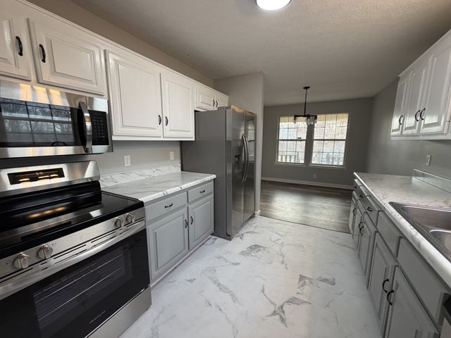 3847 Calista Rd, Cross Plains, TN 37049