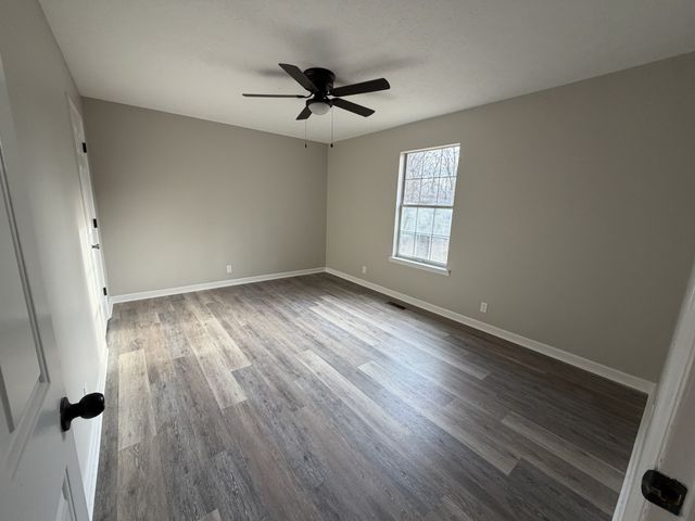 3847 Calista Rd, Cross Plains, TN 37049