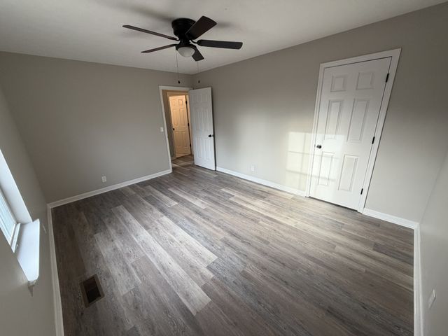 3847 Calista Rd, Cross Plains, TN 37049