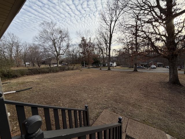 3847 Calista Rd, Cross Plains, TN 37049