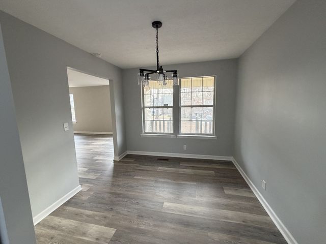 3847 Calista Rd, Cross Plains, TN 37049