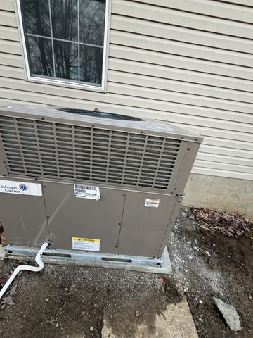 3847 Calista Rd, Cross Plains, TN 37049