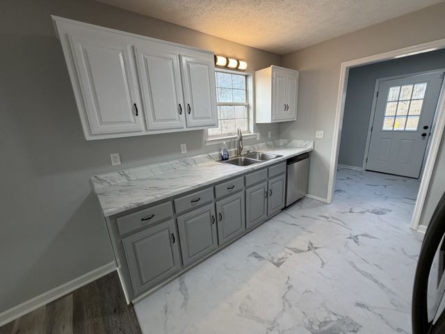 3847 Calista Rd, Cross Plains, TN 37049