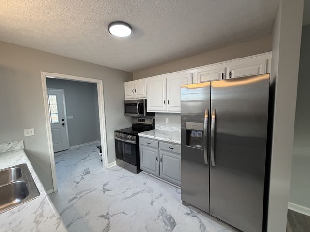 3847 Calista Rd, Cross Plains, TN 37049