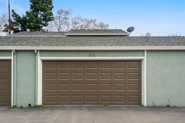 2044 Voss Park Lane, San Jose, CA 95131