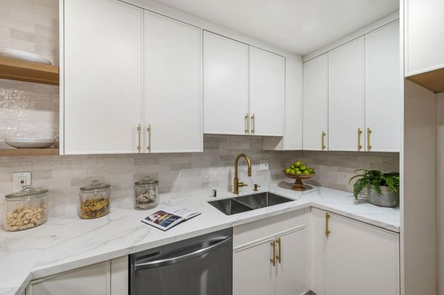 2044 Voss Park Lane, San Jose, CA 95131