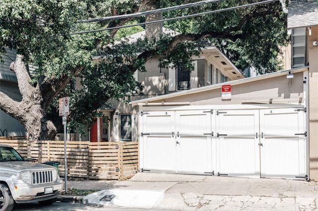 2623 Salado ST A, Austin, TX 78705