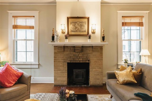 2623 Salado ST A, Austin, TX 78705