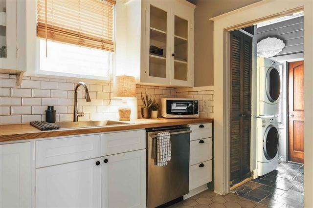 2623 Salado ST A, Austin, TX 78705