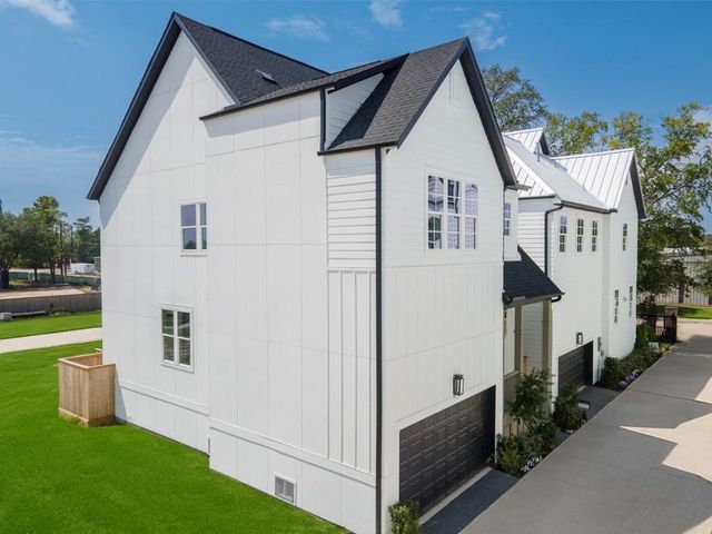 11069 Chatterton Drive, Houston, TX 77043