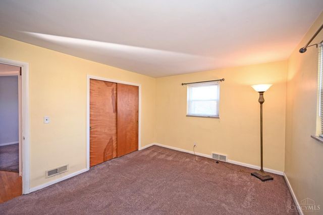 796 Kenray Court, Reading, OH 45215