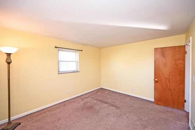 796 Kenray Court, Reading, OH 45215