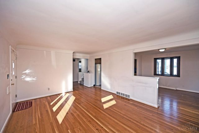 796 Kenray Court, Reading, OH 45215