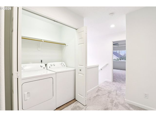 6473 Nw SHELSAM Ter, Portland, OR 97229