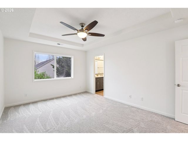 6473 Nw SHELSAM Ter, Portland, OR 97229