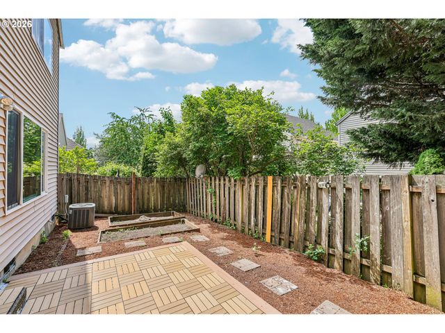 6473 Nw SHELSAM Ter, Portland, OR 97229