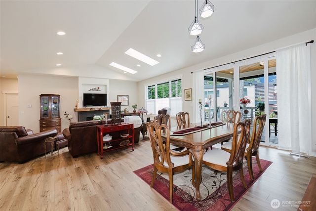 71 E Hemlock Court, Union, WA 98592