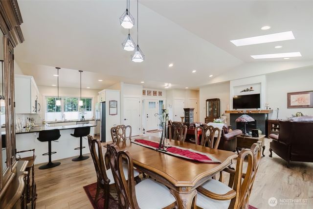 71 E Hemlock Court, Union, WA 98592