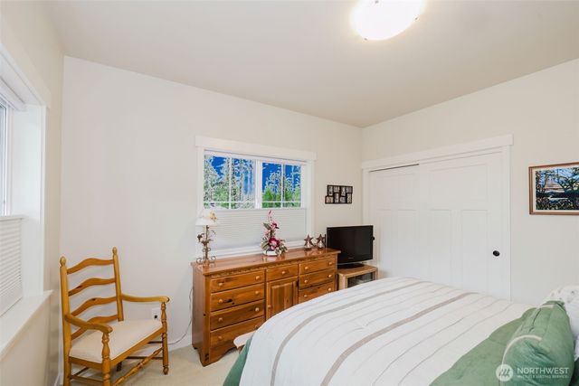 71 E Hemlock Court, Union, WA 98592