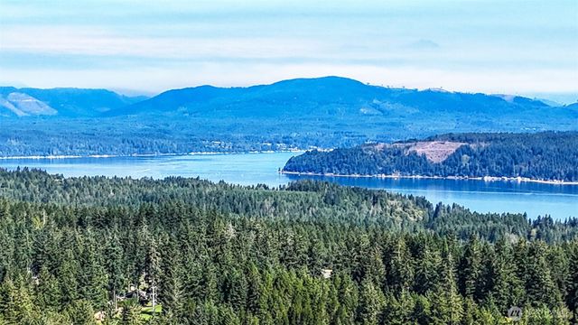 71 E Hemlock Court, Union, WA 98592