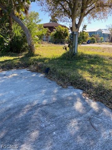 5226 Serenity CV, Bokeelia, FL 33922