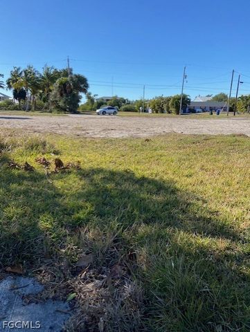 5226 Serenity CV, Bokeelia, FL 33922