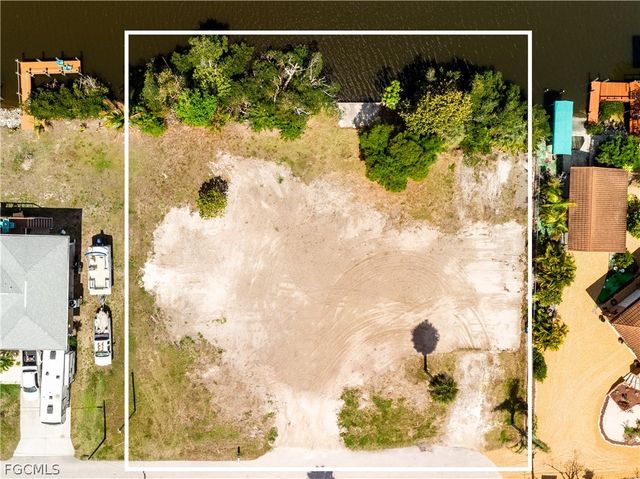 5226 Serenity CV, Bokeelia, FL 33922