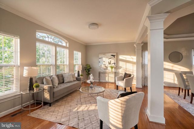 7202 GRAY HEIGHTS CT, Alexandria, VA 22315