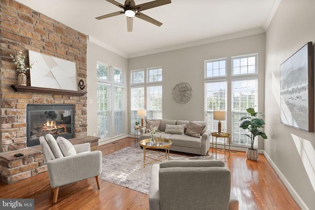 7202 GRAY HEIGHTS CT, Alexandria, VA 22315