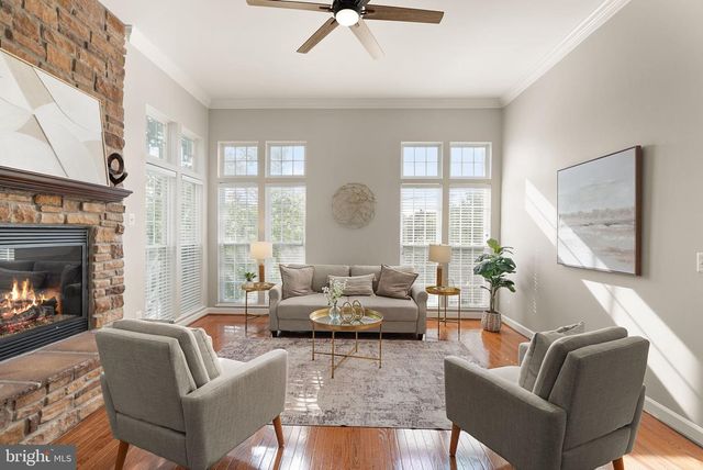 7202 GRAY HEIGHTS CT, Alexandria, VA 22315