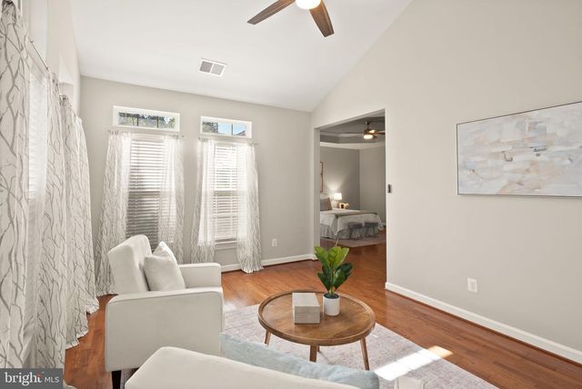 7202 GRAY HEIGHTS CT, Alexandria, VA 22315