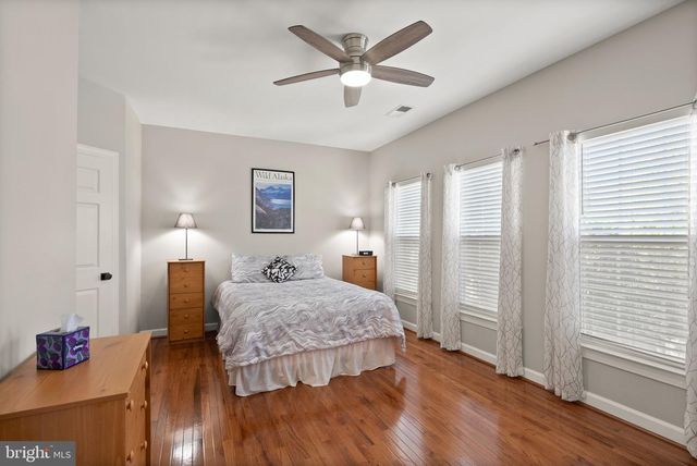 7202 GRAY HEIGHTS CT, Alexandria, VA 22315