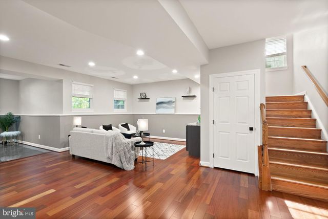 7202 GRAY HEIGHTS CT, Alexandria, VA 22315
