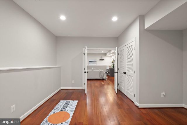 7202 GRAY HEIGHTS CT, Alexandria, VA 22315