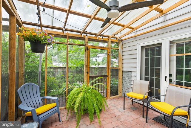 7202 GRAY HEIGHTS CT, Alexandria, VA 22315